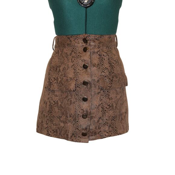 Olivaceous x The Impeccable Pig Faux Suede Snakeskin Mini Skirt Brown M - Picture 2 of 6
